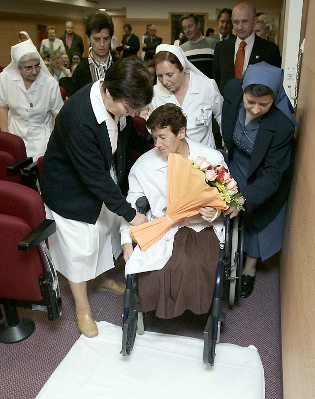 La Hermana Presentación López Vivar perdió las piernas al ser alcazada por una bomba en la República Democrática del Congo.