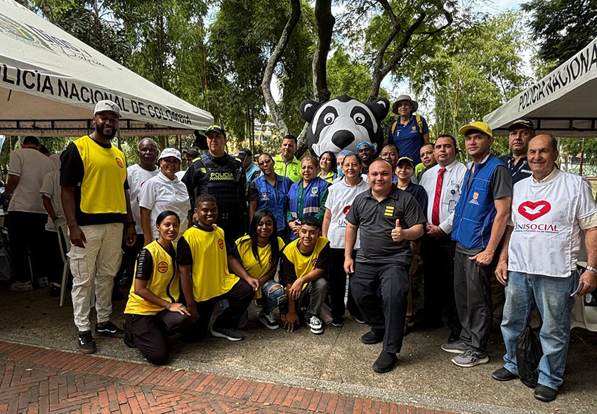 Un equipo de profesionales de la Clínica participó en una jornada para promover la salud, el bienestar y el desarrollo de las personas.