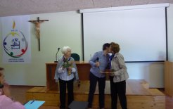 Las Sras. Roser Recasens y Carmen Comalat, Voluntarias Honoríficas
