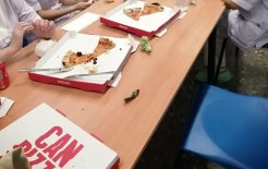Can Pizza hace donación de 100 pizzas en la Clínica del Remei