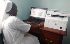 Despacho médico de la Hospitalización del Centro Médico de Nkolondom