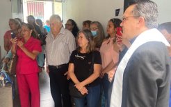 Momento de la bendición del Centro de Salud Arquidiocesano San José