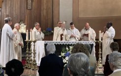 El arzobispo de Barcelona, Juan José Omella, presidió la Eucaristía de Acción de Gracias.
