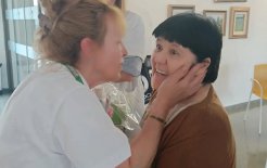 Personas y profesionales que sostienen vidas, alivian sufrimientos y dignifican el proceso de cuidado.