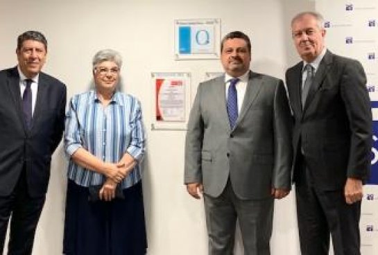  Acto de descubrimiento de la placa correspondiente a la acreditación QH