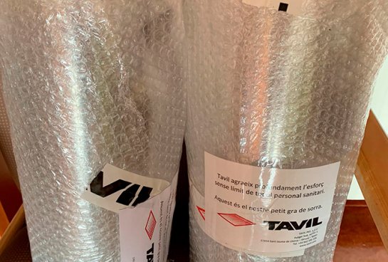 La empresa Tavil dona 50 viseras de protección contra la COVID-19