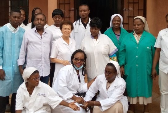Personal del Centro de Hospitalización de Nkolondom