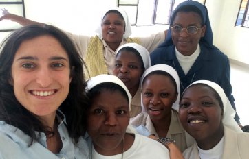 Selfie con las Hermanas de la Comunidad de Kamatongo