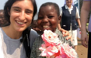 Gemma con Mapendo, un niño de Kamatongo